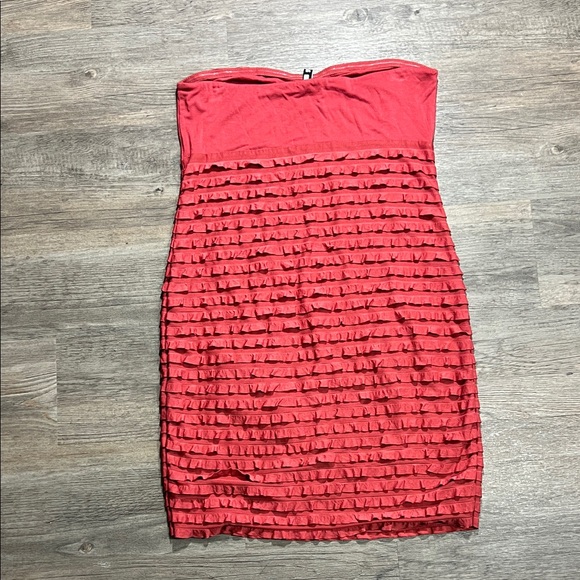 Strapless Red Ruffle Bodycon Dress - Picture 2 of 2